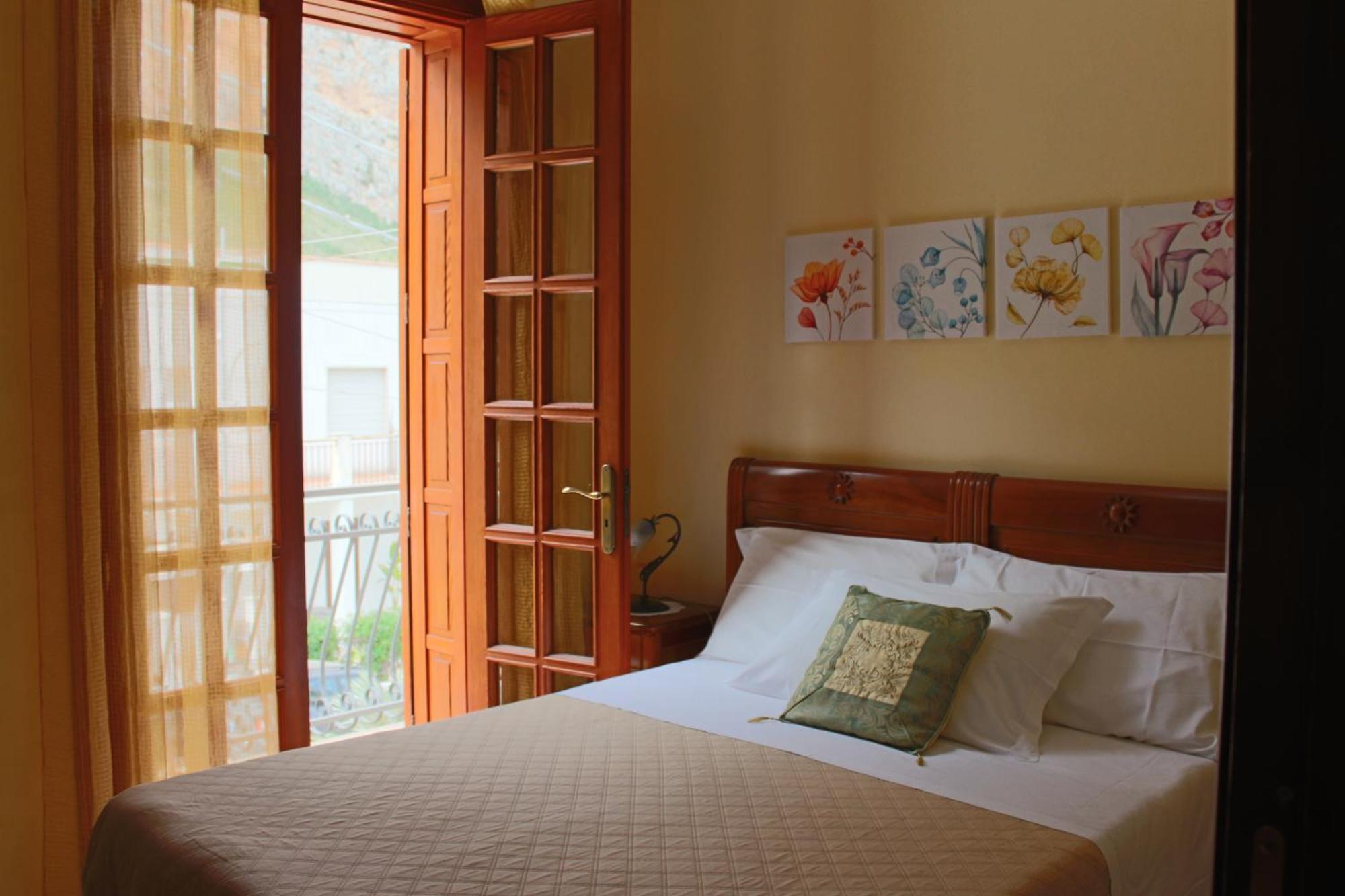 Raggio Di Sole Bed & Breakfast Bed & Breakfast Macari Luaran gambar