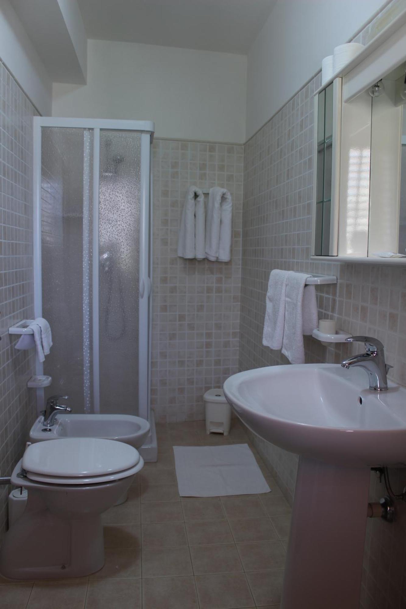 Raggio Di Sole Bed & Breakfast Macari Luaran gambar