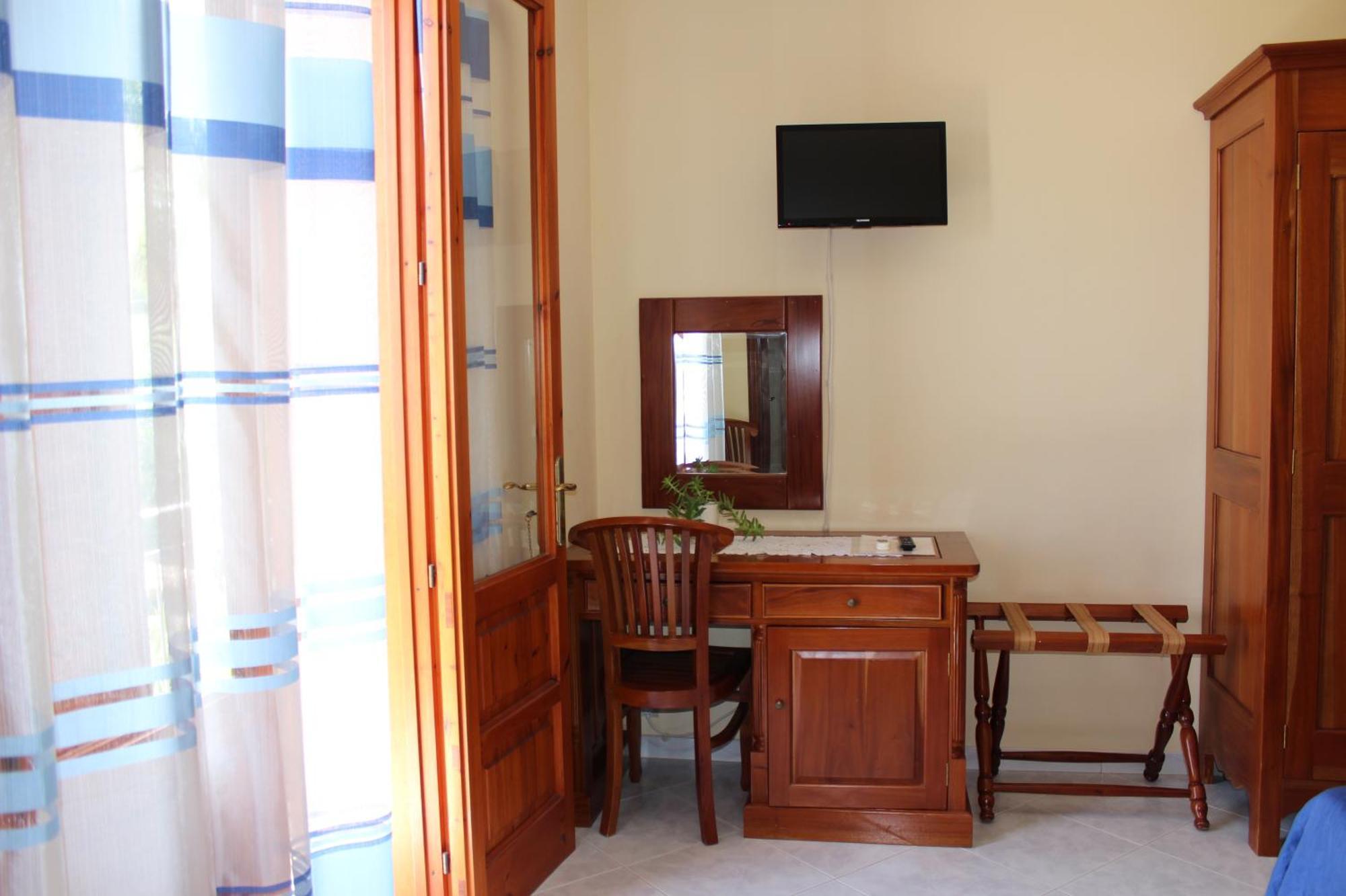 Raggio Di Sole Bed & Breakfast Macari Luaran gambar