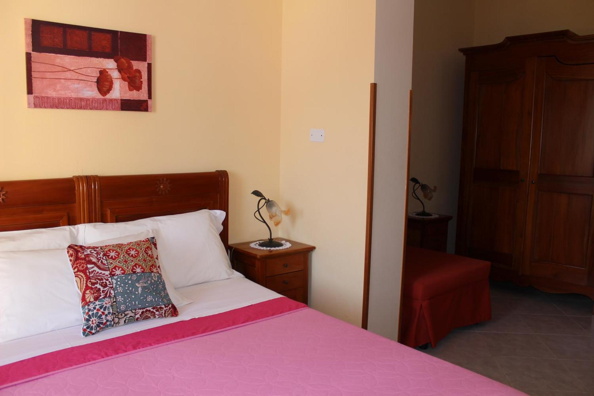 Raggio Di Sole Bed & Breakfast Macari Luaran gambar