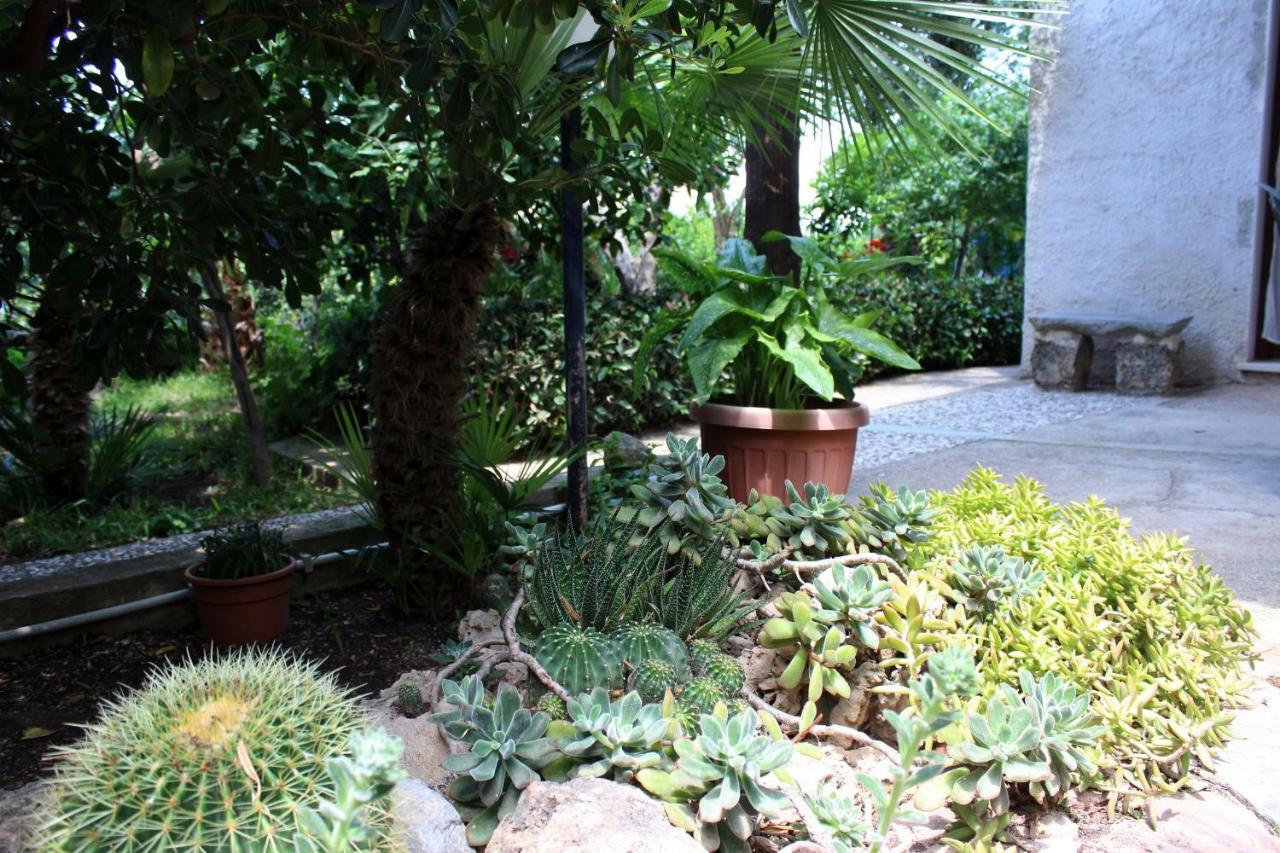 Raggio Di Sole Bed & Breakfast Macari Luaran gambar