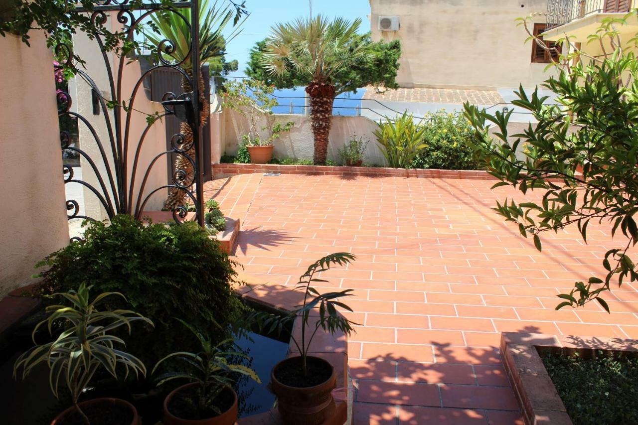 Raggio Di Sole Bed & Breakfast Macari Luaran gambar